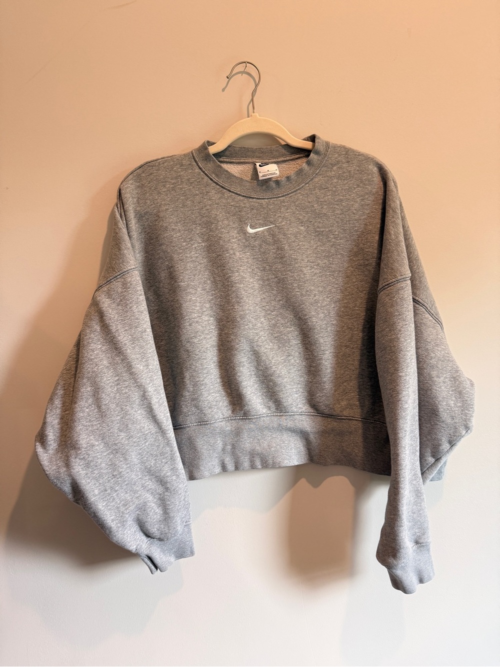 Nike Women's Heather Gray Cropped Crew Sweatshirt